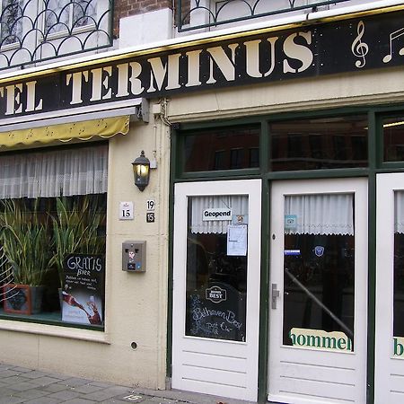 Hotel Terminus/Folk Pub 登博斯 外观 照片